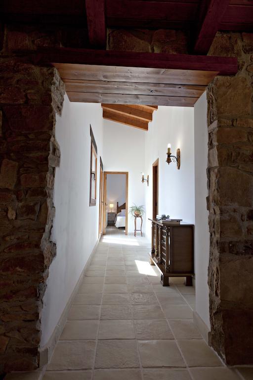 Masia Ca L'Anima Hotel La Baronia de Rialb Quarto foto