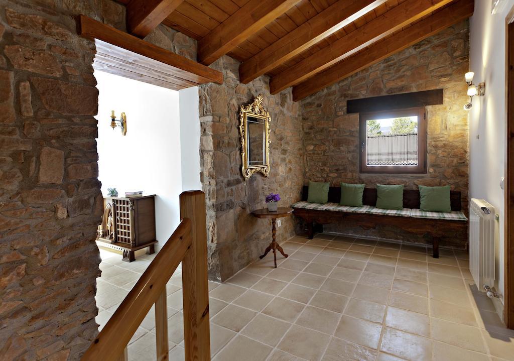 Masia Ca L'Anima Hotel La Baronia de Rialb Quarto foto